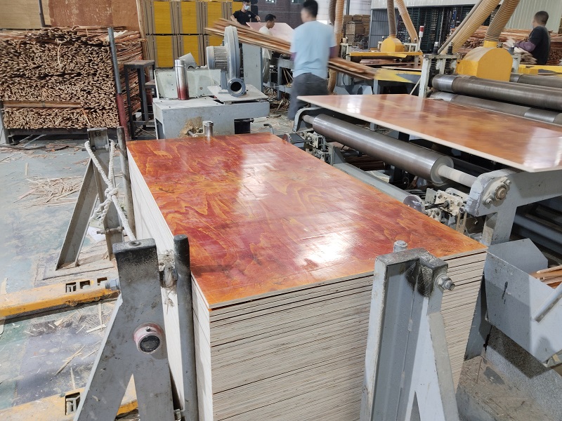 廣西建筑模板產業鏈整合策略插圖1